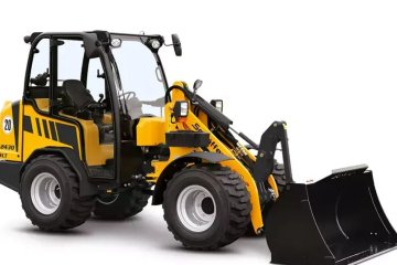 Udźwig 1900kg, masa 2700kg